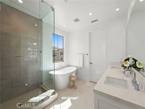 122 Eversedge , Irvine, CA