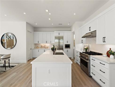 122 Eversedge , Irvine, CA