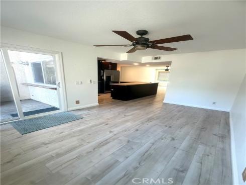 54 Oval 3 Road, Irvine, CA