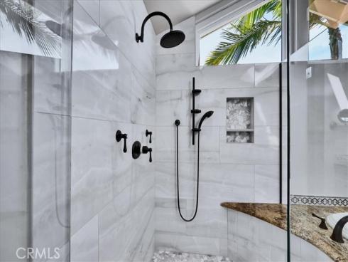 22 Colonial , Irvine, CA