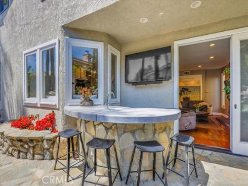 22 Colonial , Irvine, CA