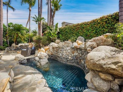 22 Colonial , Irvine, CA