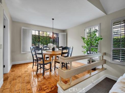22 Colonial , Irvine, CA