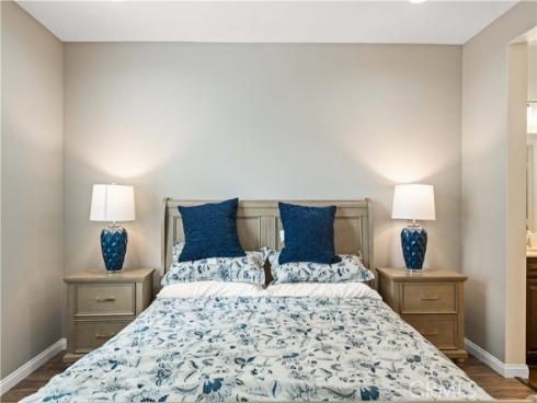 219 Native , Irvine, CA