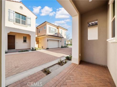 312 Carefree , Irvine, CA