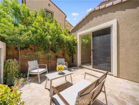 120  Halo  , Irvine, CA