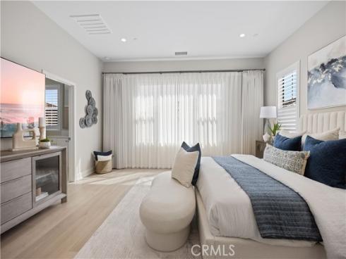 108 Hyperion , Irvine, CA