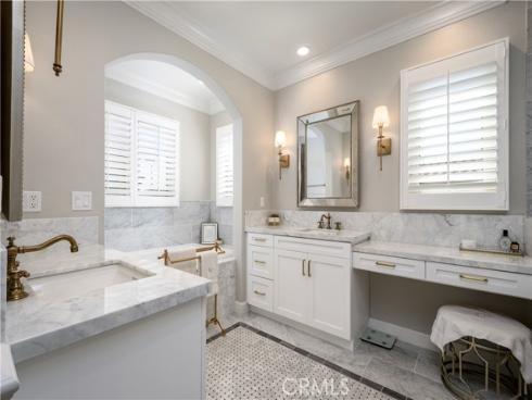 50 Navajo , Irvine, CA