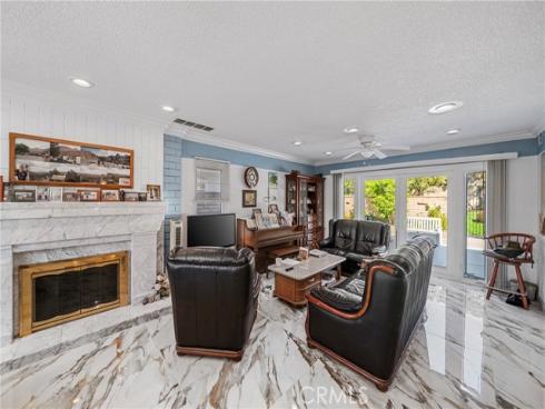 30 Mann Street, Irvine, CA