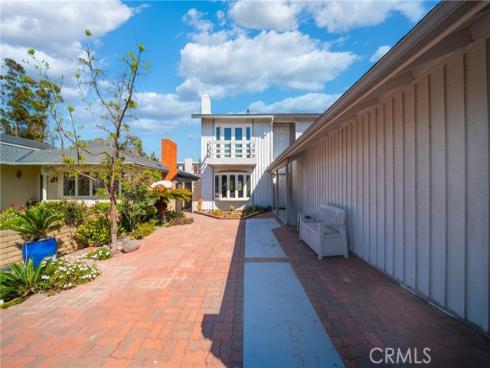 30 Mann Street, Irvine, CA