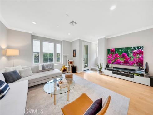 140 Acamar , Irvine, CA