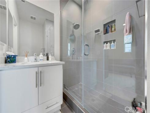 140 Acamar , Irvine, CA