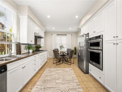 62 Crabapple , Irvine, CA