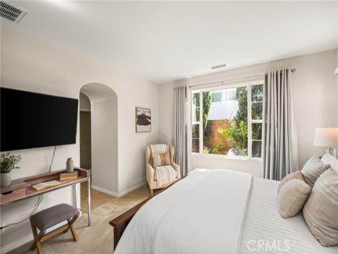 62 Crabapple , Irvine, CA