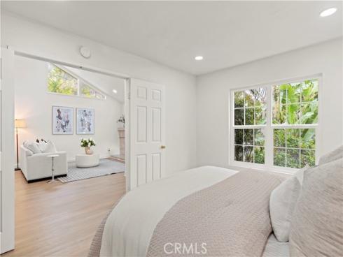 49 W Yale 26 Loop, Irvine, CA