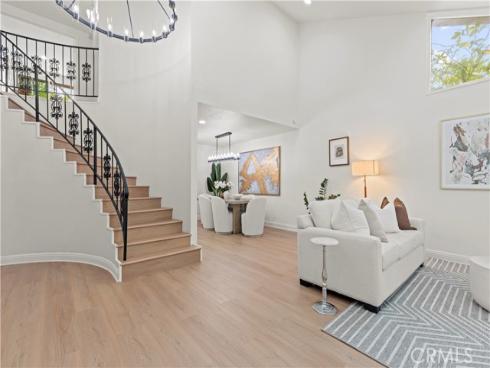 49 W Yale 26 Loop, Irvine, CA