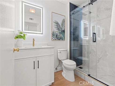 49 W Yale 26 Loop, Irvine, CA