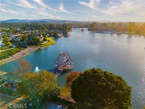 49 W Yale 26 Loop, Irvine, CA