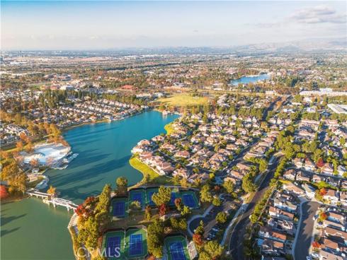 49 W Yale 26 Loop, Irvine, CA