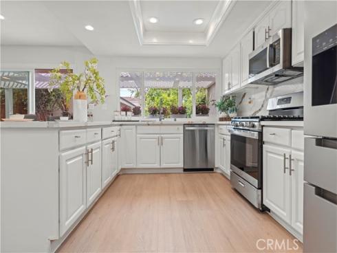 49 W Yale 26 Loop, Irvine, CA