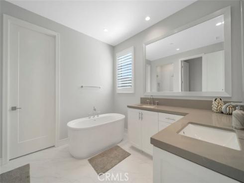 129 Lomita , Irvine, CA