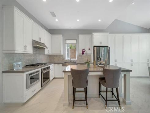 129 Lomita , Irvine, CA