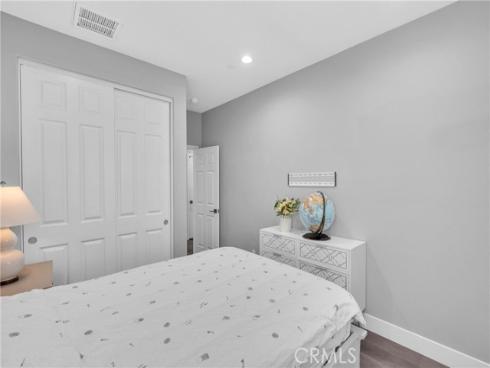 230 Bright Poppy , Irvine, CA