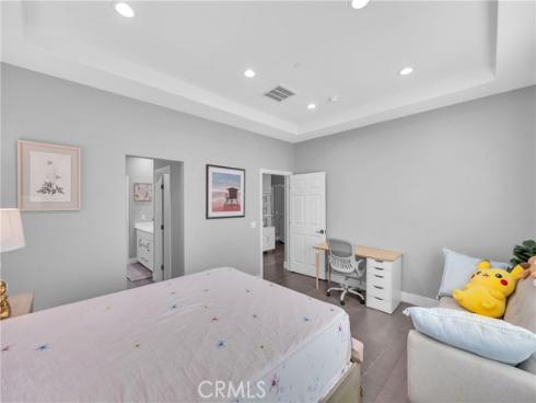 230 Bright Poppy , Irvine, CA