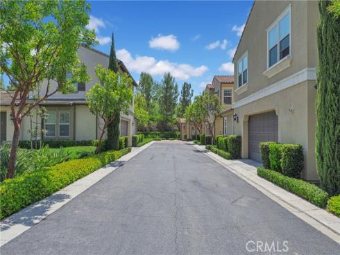 230 Bright Poppy , Irvine, CA