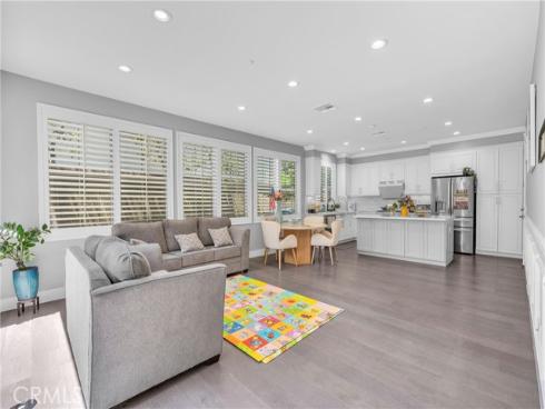 230 Bright Poppy , Irvine, CA