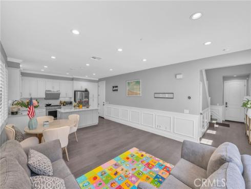 230 Bright Poppy , Irvine, CA