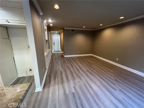 31 Lakeshore 20 , Irvine, CA