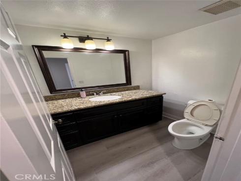 31 Lakeshore 20 , Irvine, CA