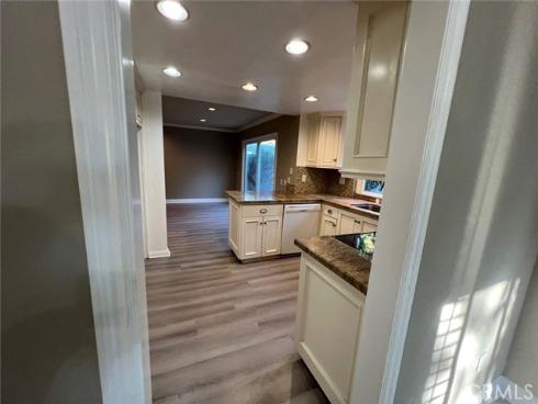 31 Lakeshore 20 , Irvine, CA