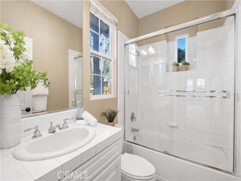 115 Vermillion , Irvine, CA