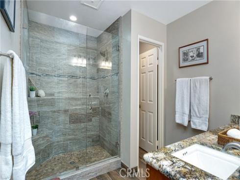 8 Oakgrove , Irvine, CA