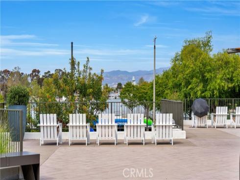 8  Oakgrove  , Irvine, CA