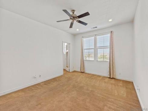 52 Honey Locust , Irvine, CA