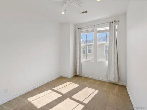 52 Honey Locust , Irvine, CA