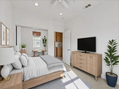 52 Honey Locust , Irvine, CA