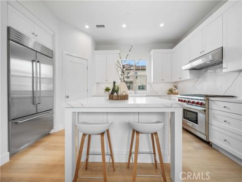 119 Rimstone , Irvine, CA