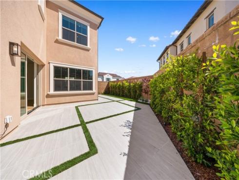 119 Rimstone , Irvine, CA