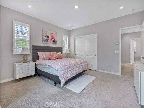 122 Messenger , Irvine, CA