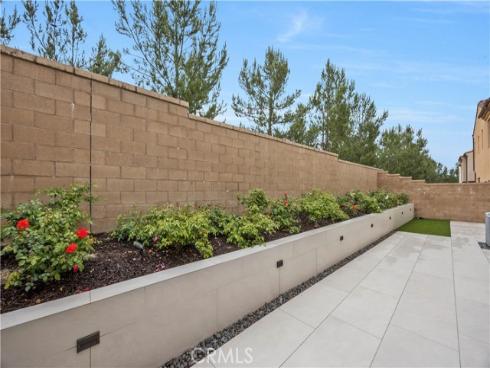 122 Messenger , Irvine, CA