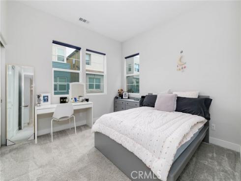 102 Pattern , Irvine, CA