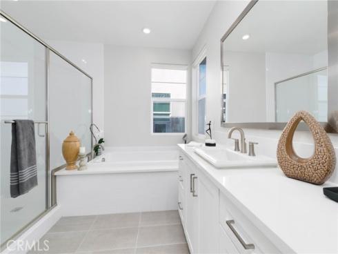 102 Pattern , Irvine, CA