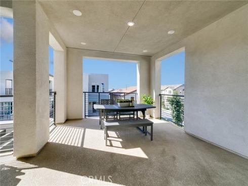 102 Pattern , Irvine, CA