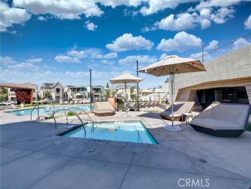 102 Pattern , Irvine, CA