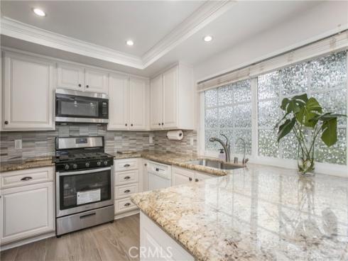 5111 Alder , Irvine, CA