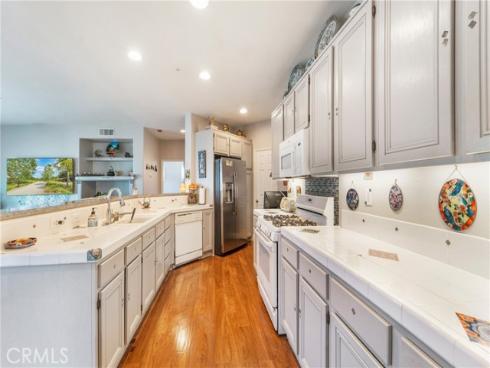 9 Darlington , Irvine, CA